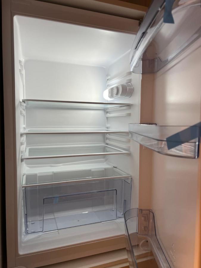 Apartment Near Metro & Netflix Wenen Buitenkant foto